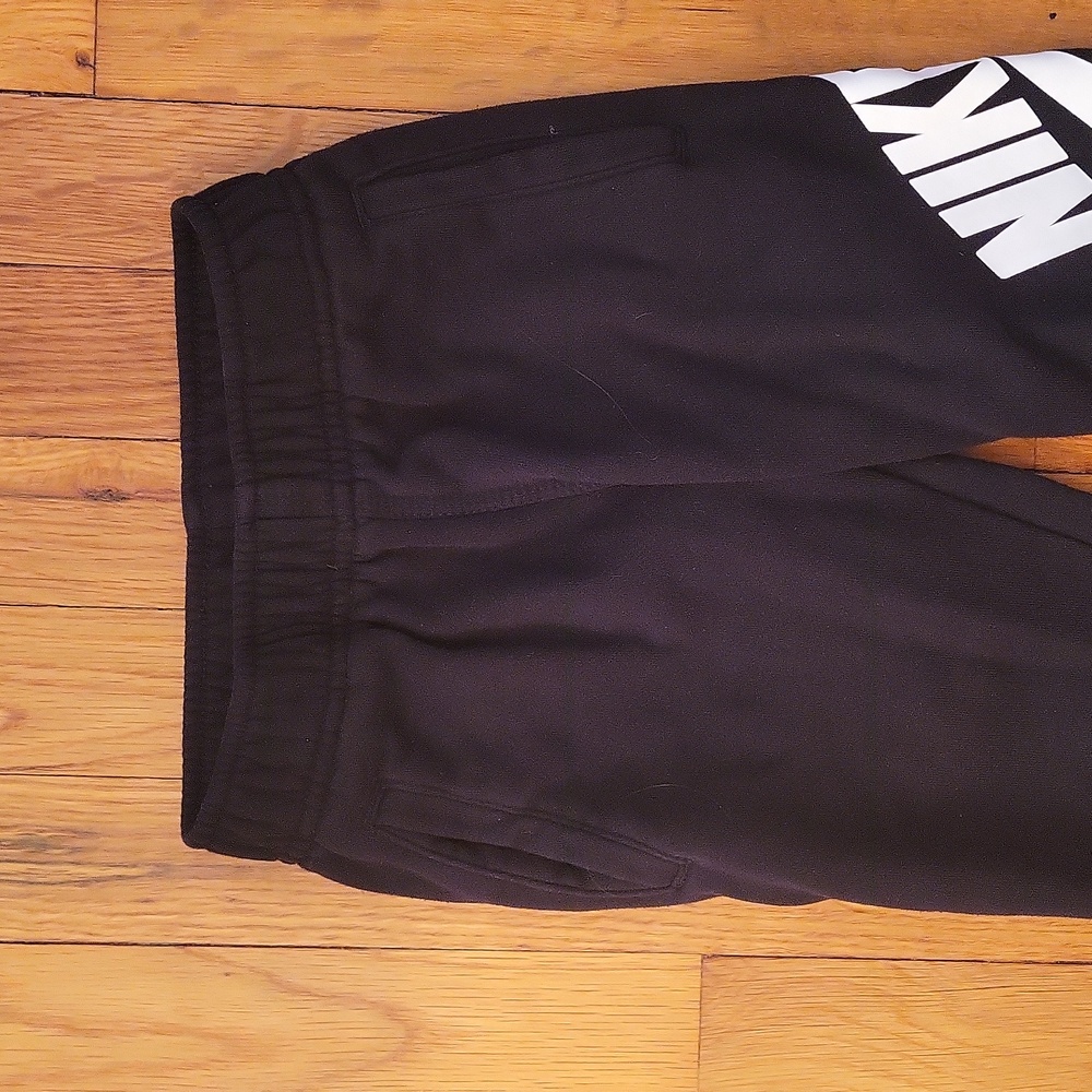 Nike Brand Black Jogger Sweatpants - Picture 2 of 5